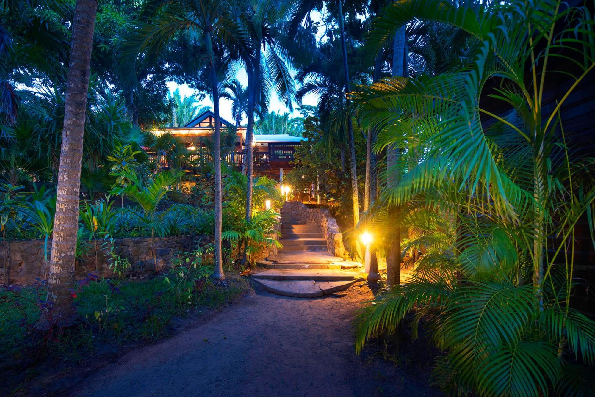 Puerta Azul Hotell Sandy Bay Exteriör bild