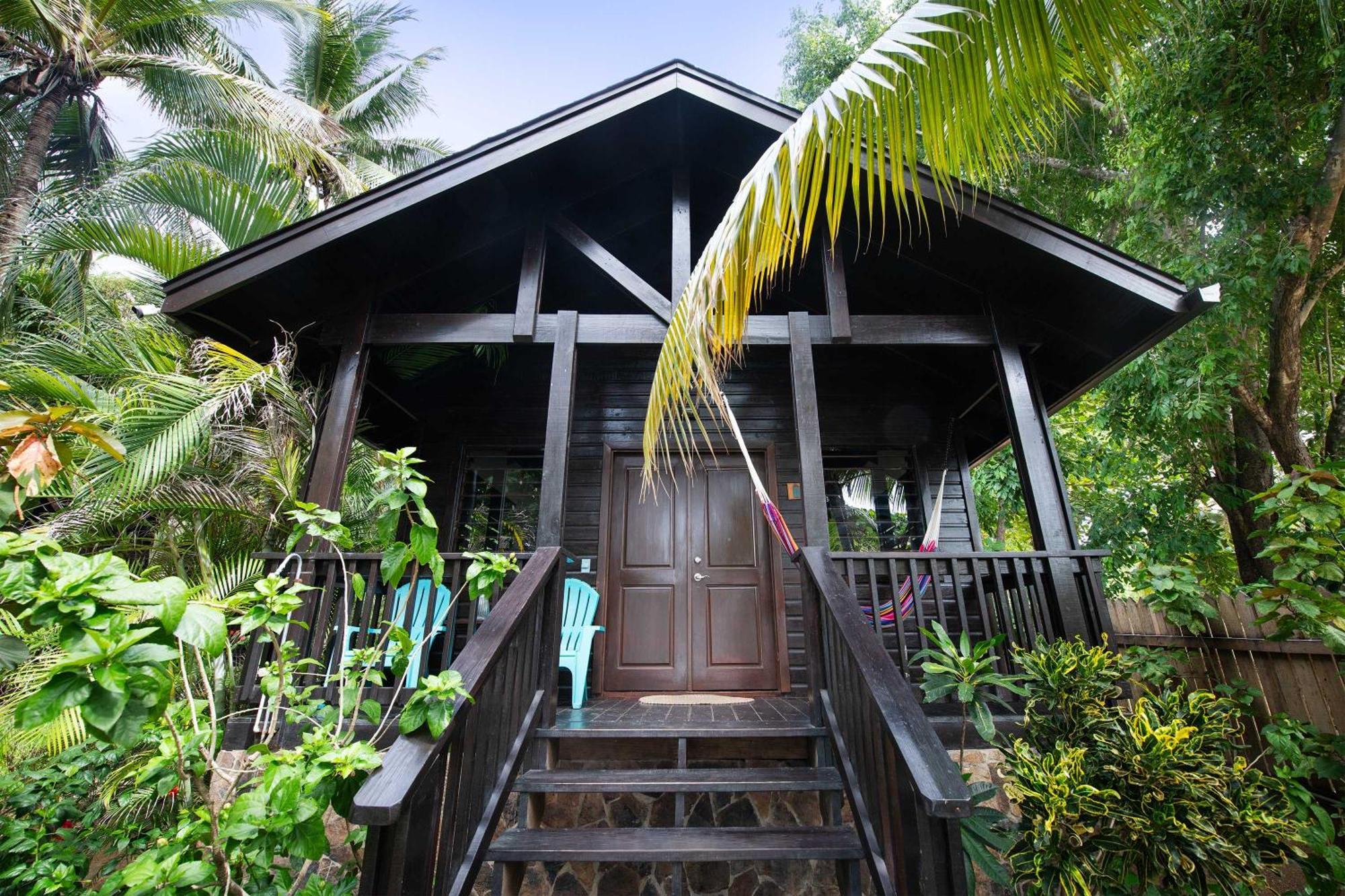 Puerta Azul Hotell Sandy Bay Exteriör bild